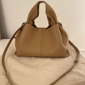 Poléne Numéro Neuf in Beige